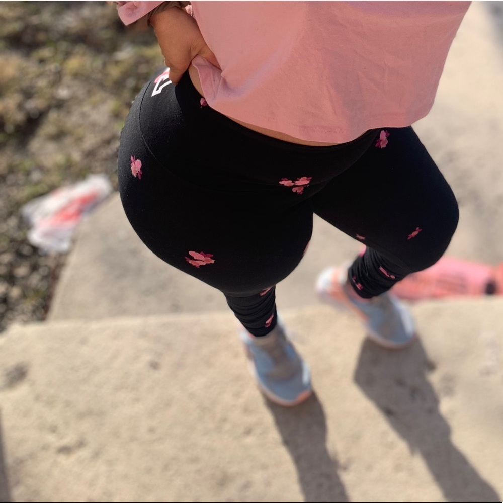 Love pink legging